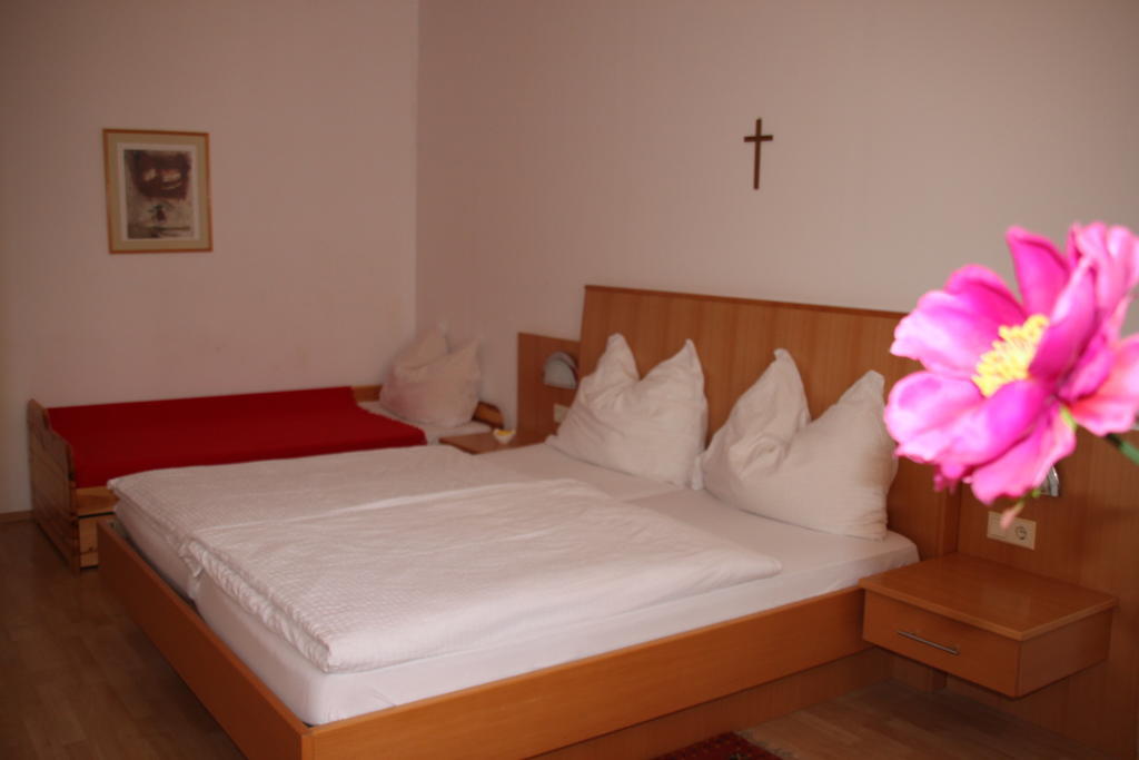 Pension Gartner Wallern im Burgenland Habitación foto